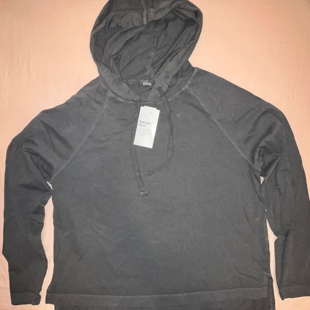 NWT: Women’s OLD NAVY Sweatshirt